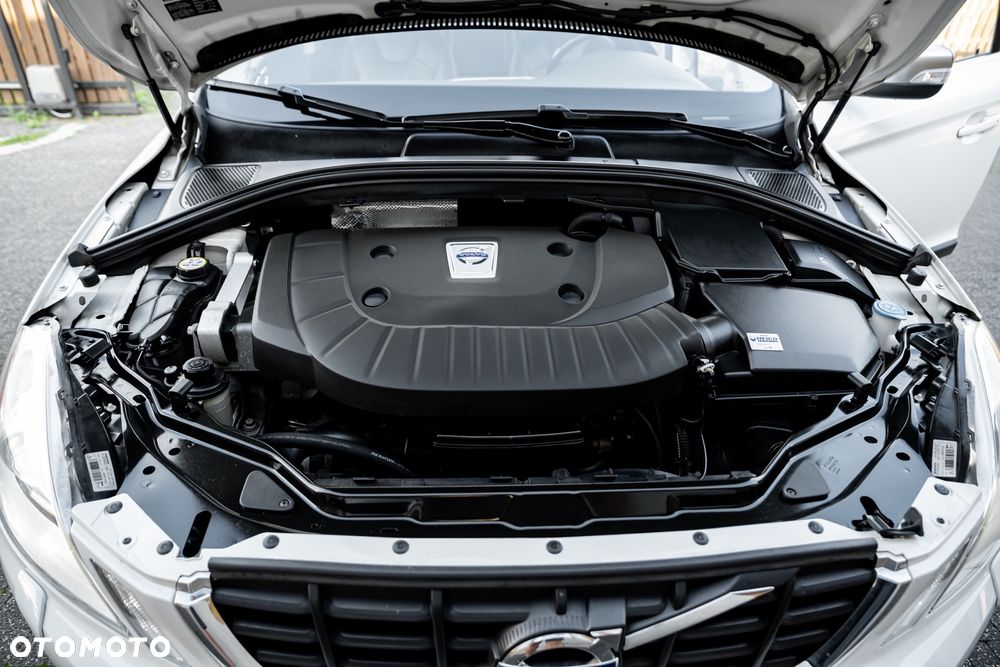 Volvo XC 60 D4 AWD Summum - 39