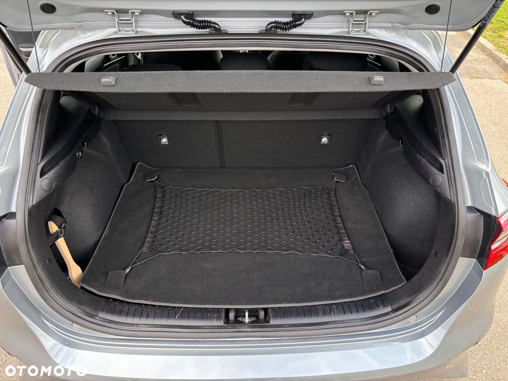 Kia Ceed 1.6 CRDi SCR M DCT - 12