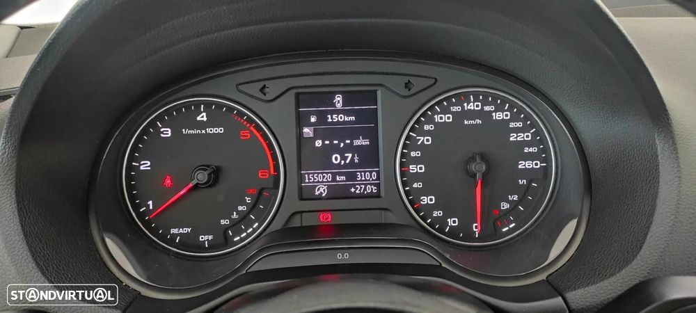 Audi Q2 1.6 TDI Sport - 32