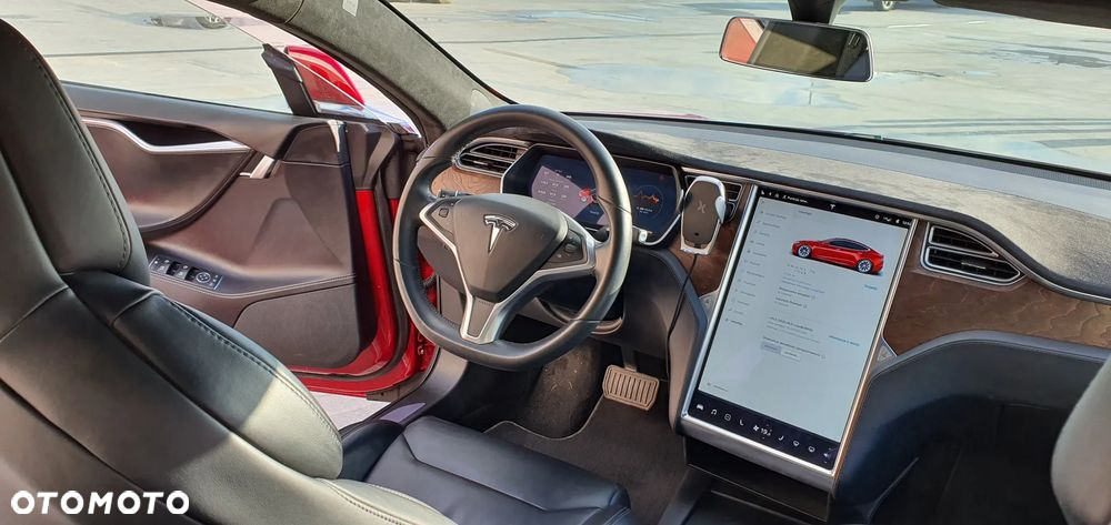 Tesla Model S Long Range Plus - 17
