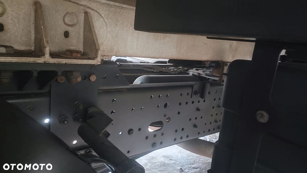 Iveco Stralis 360 euro 6 Olympus RossRoca - 13