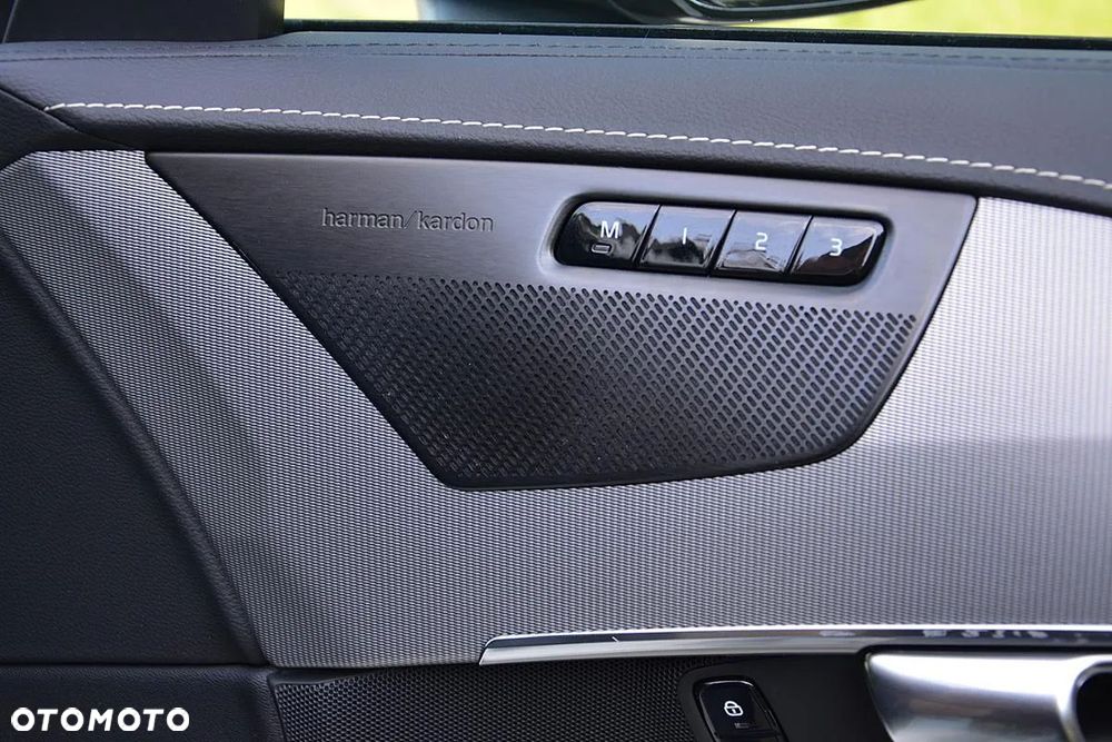 Volvo XC 90 B5 D AWD Geartronic RDesign - 28