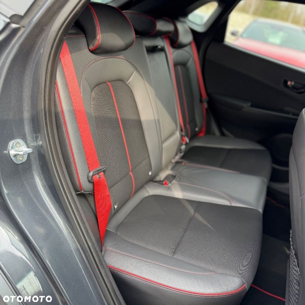 Hyundai Kona 1.6 T-GDI DCT 4WD Unique - 36