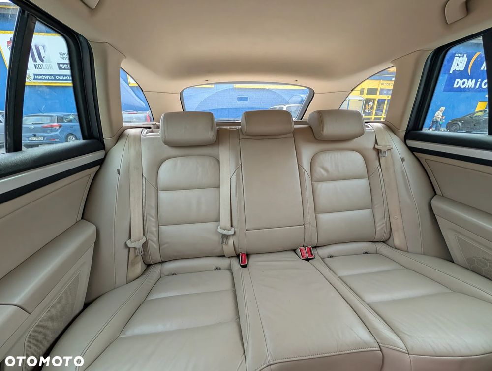 Skoda Superb 2.0 TDI Elegance - 12