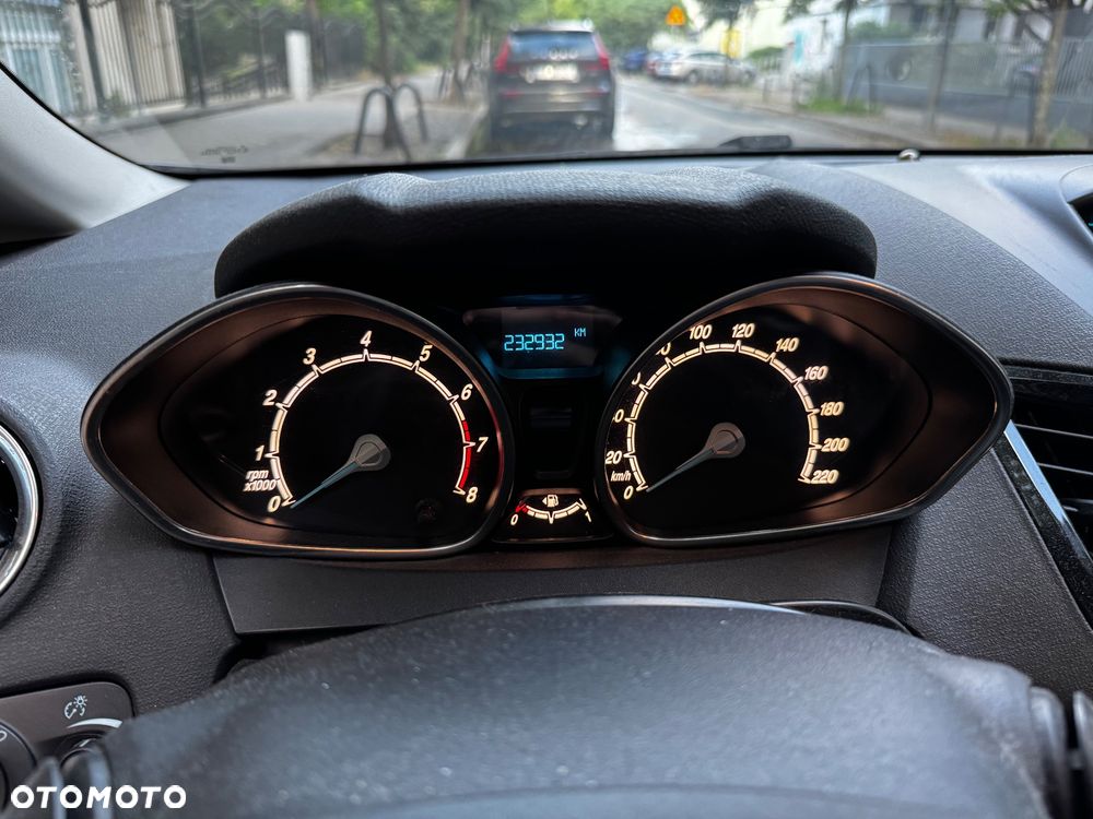 Ford Fiesta - 6