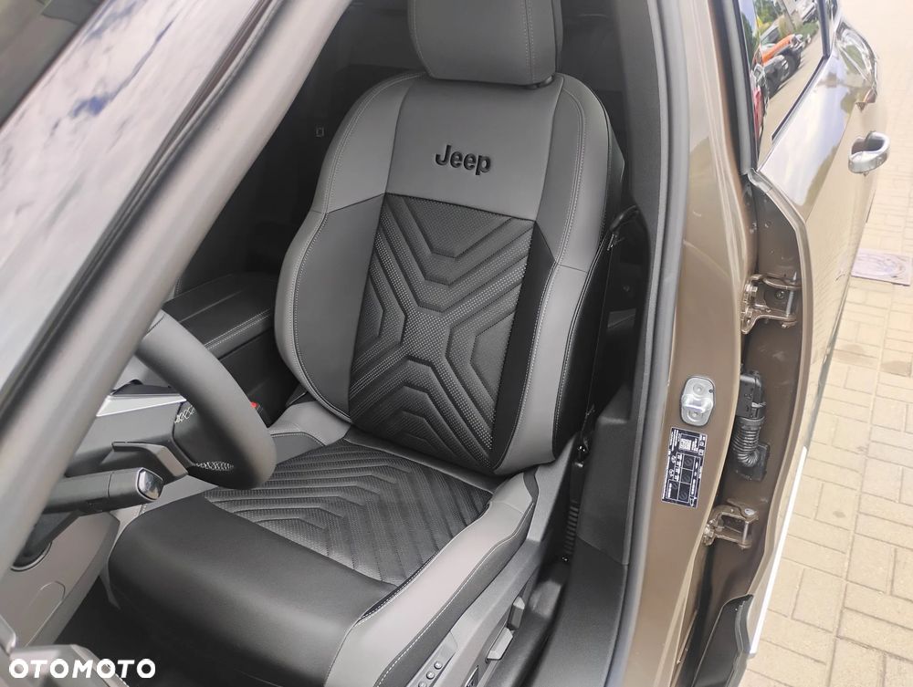 Jeep Compass 1.6 T4 PHEV First Edition FWD DCT - 13