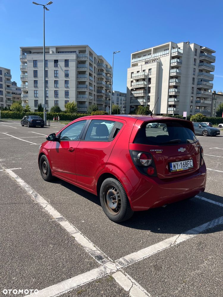 Chevrolet Aveo 1.2 LT - 4