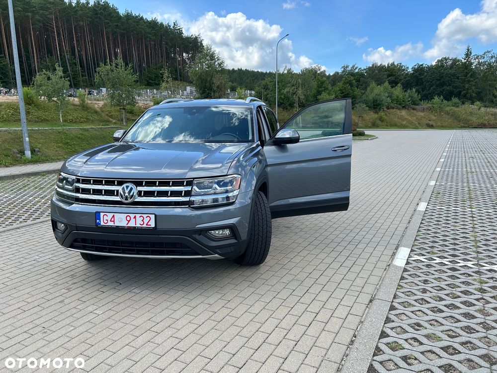 Volkswagen Atlas - 2