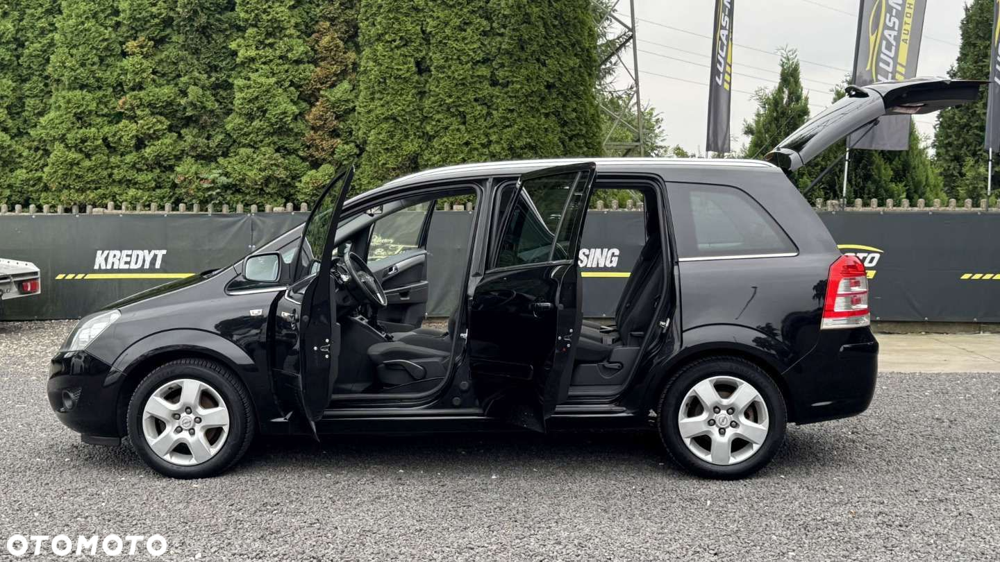 Opel Zafira - 17