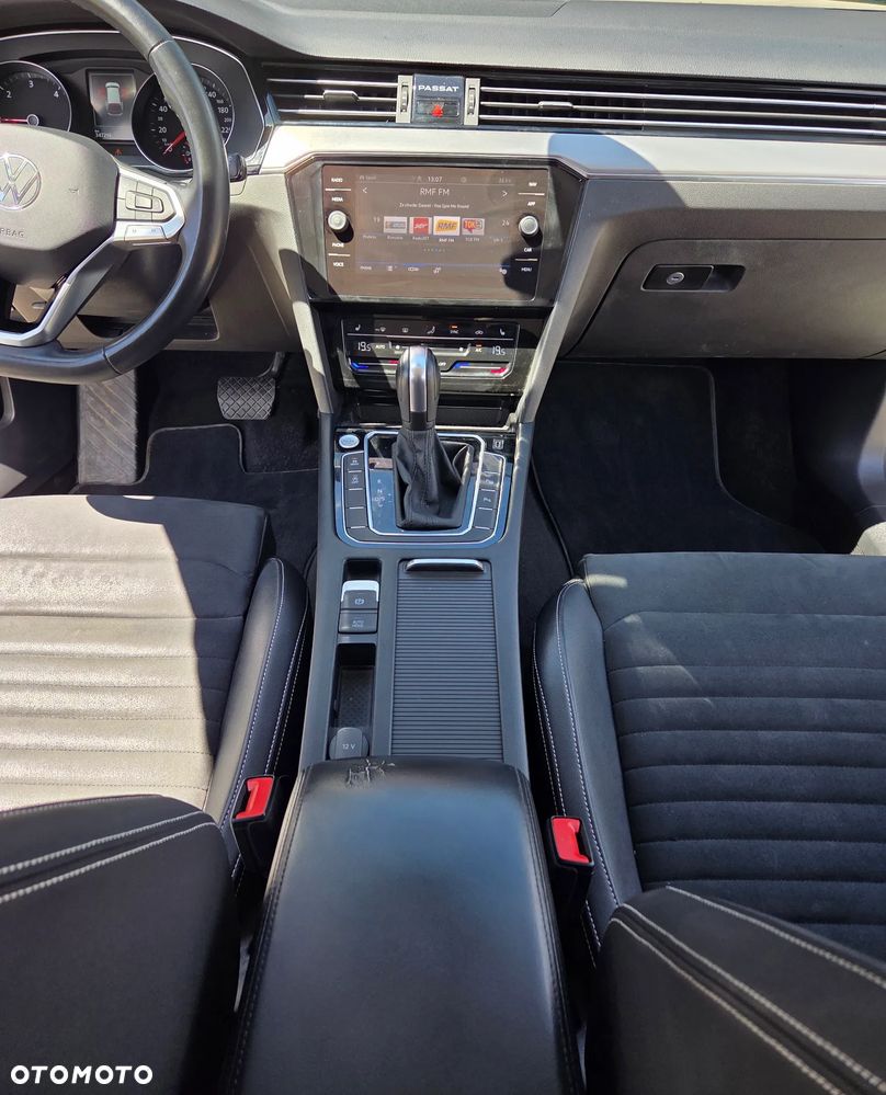 Volkswagen Passat 2.0 TDI EVO Business DSG - 14