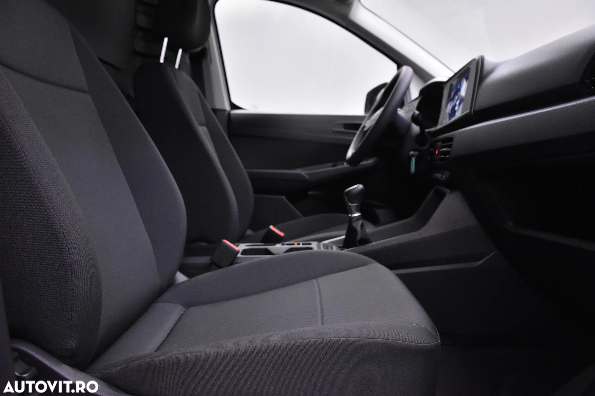 Ford TRANSIT CONNECT - 11