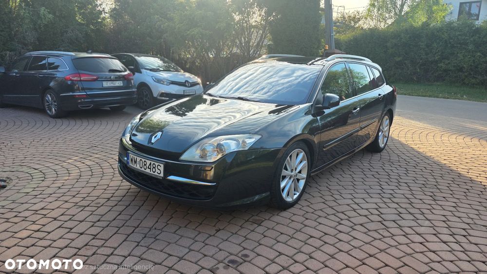 Renault Laguna V6 dCi 235 FAP GT - 1