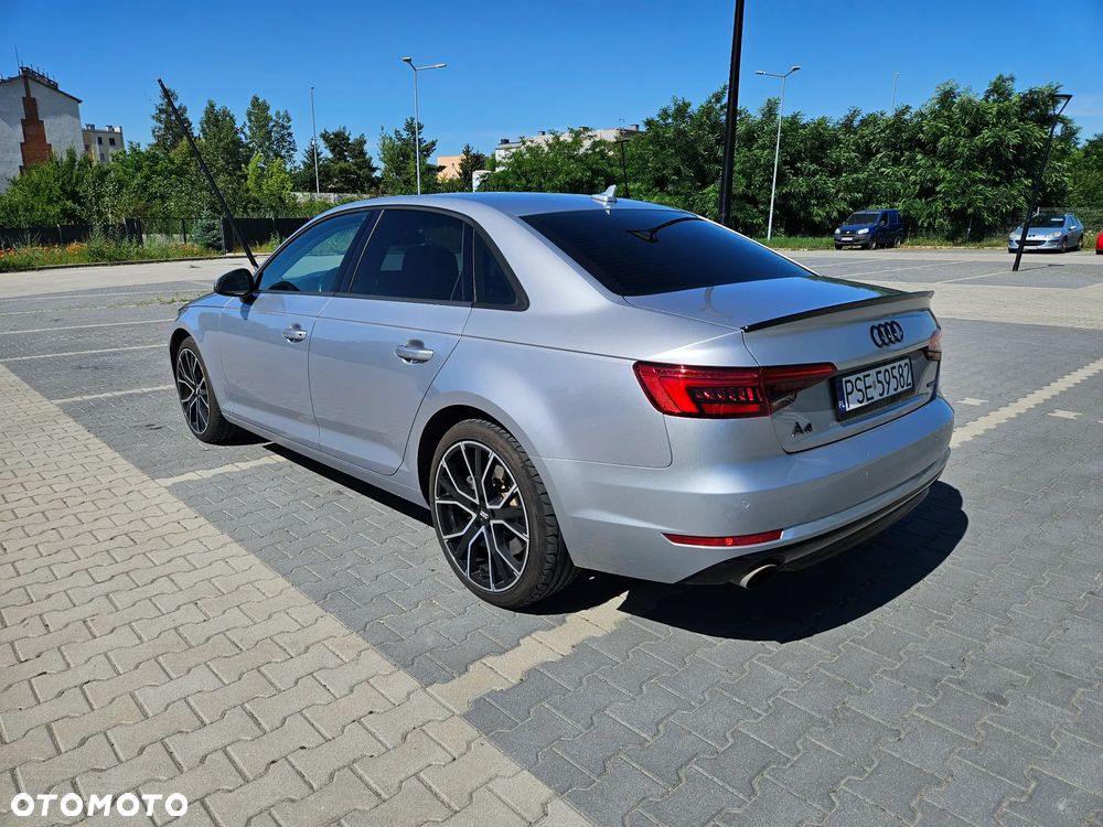 Audi A4 Limousine 2.0 TFSI Quattro Design S tronic - 23