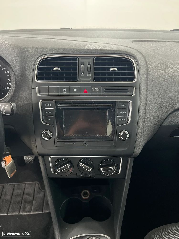 VW Polo 1.4 TDi Trendline - 11