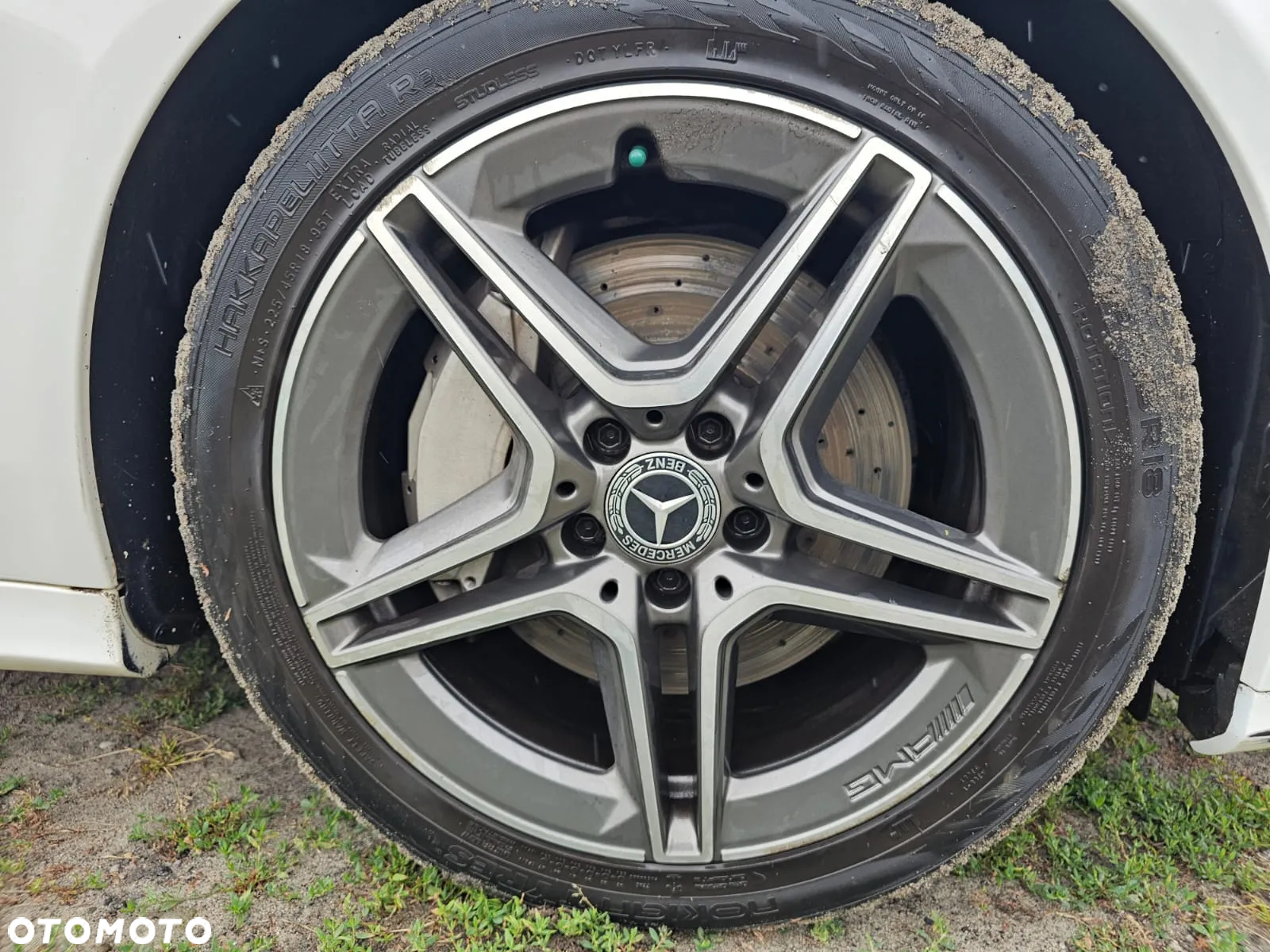 Mercedes-Benz Klasa C 300 4MATIC 9G-TRONIC - 32