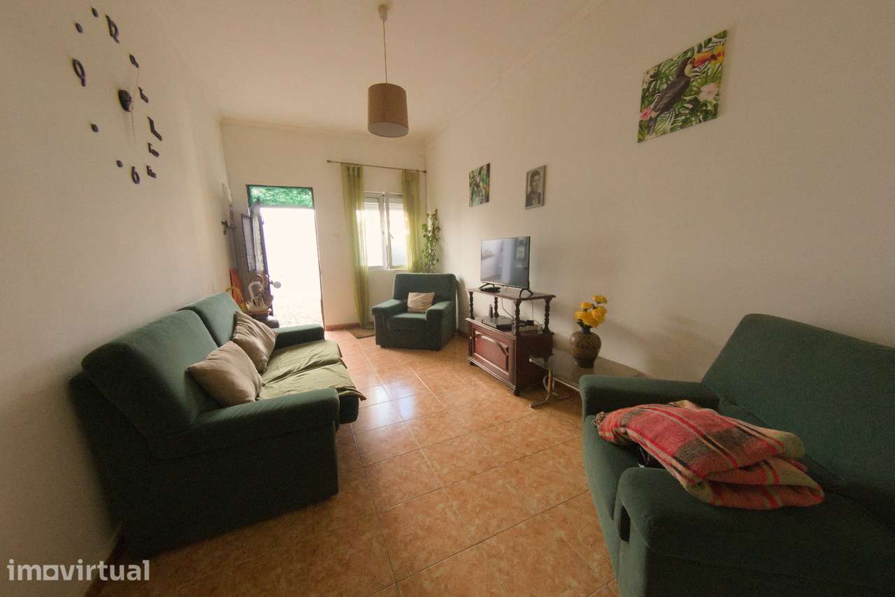 Moradia de 3 assoalhadas e terraço em Moura - Grande imagem: 2/16