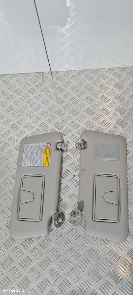 Suzuki Grand Vitara II Osłona Przeciwsłoneczna Słonecznik - 1