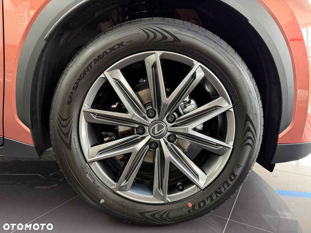 Lexus LBX 1.5 Hybrid Elegant - 17