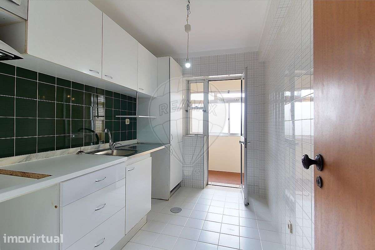 Apartamento T1 para arrendamento - Grande imagem: 4/14