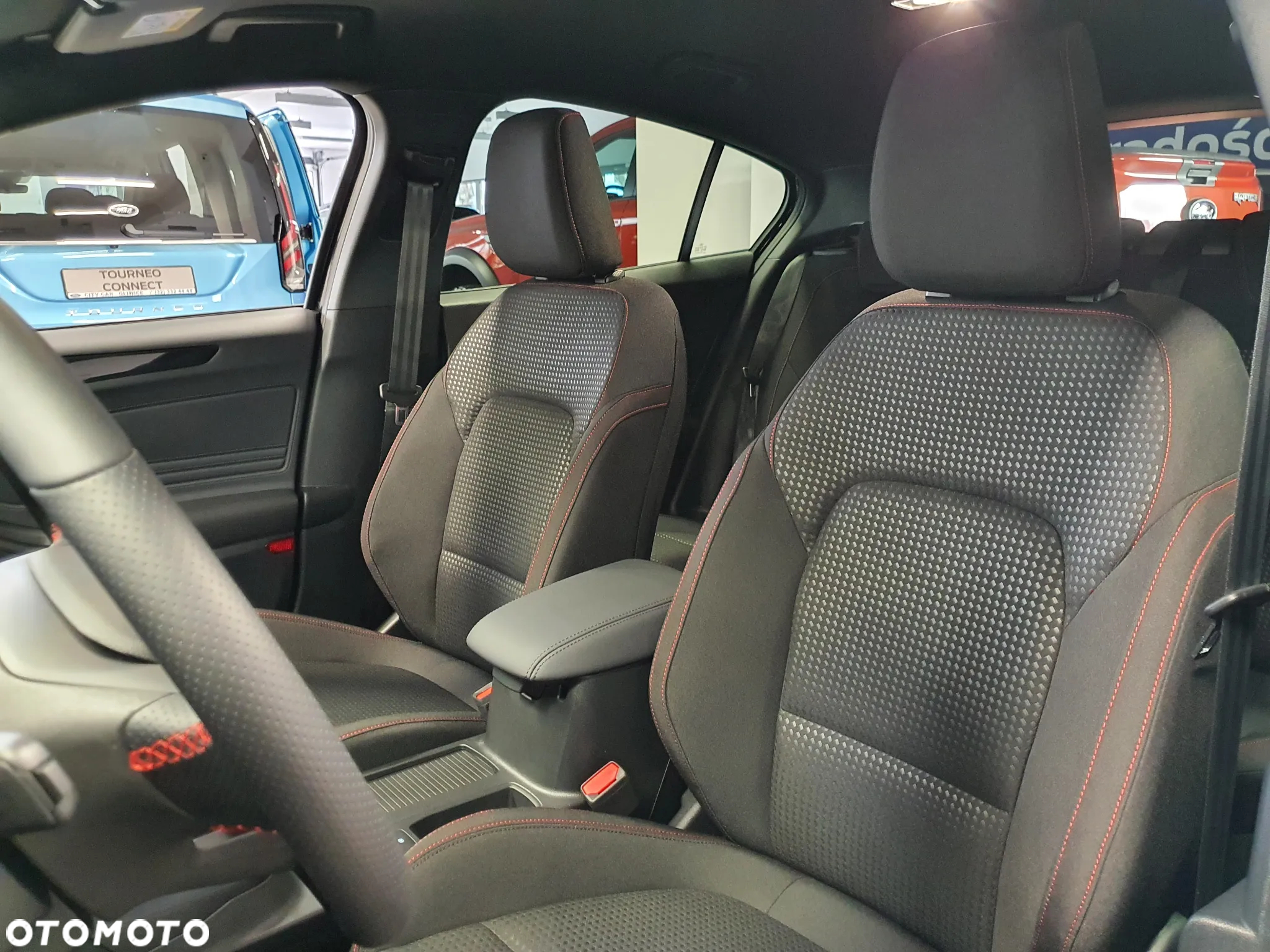 Ford Focus 1.0 EcoBoost ST-Line X - 12