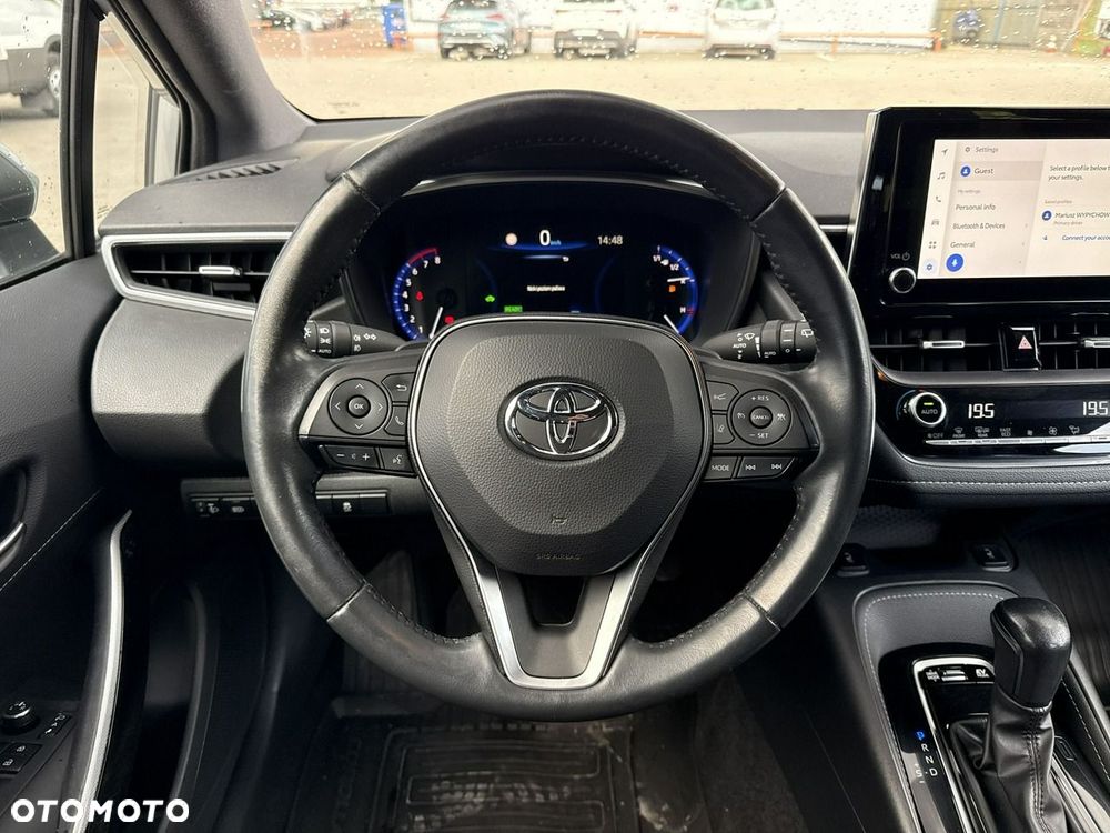 Toyota Corolla - 25