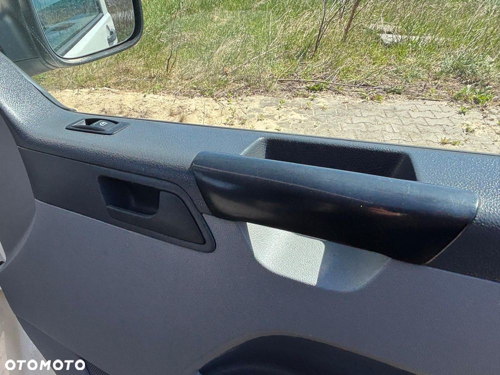 Volkswagen Transporter L2H1 Mixt - 31