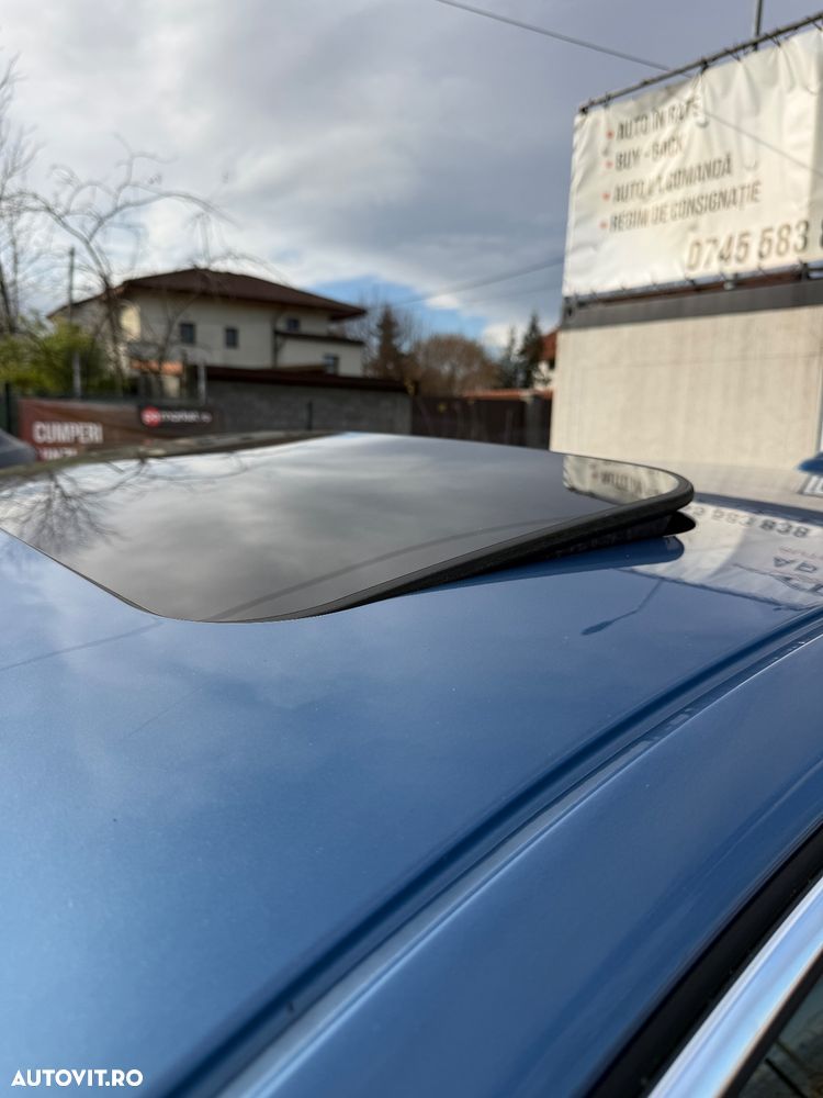 Volvo V60 D6 Plug-In-Hybrid AWD Geartronic Momentum - 16