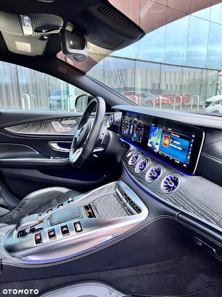 Mercedes-Benz AMG GT 53 4-Matic+ - 18