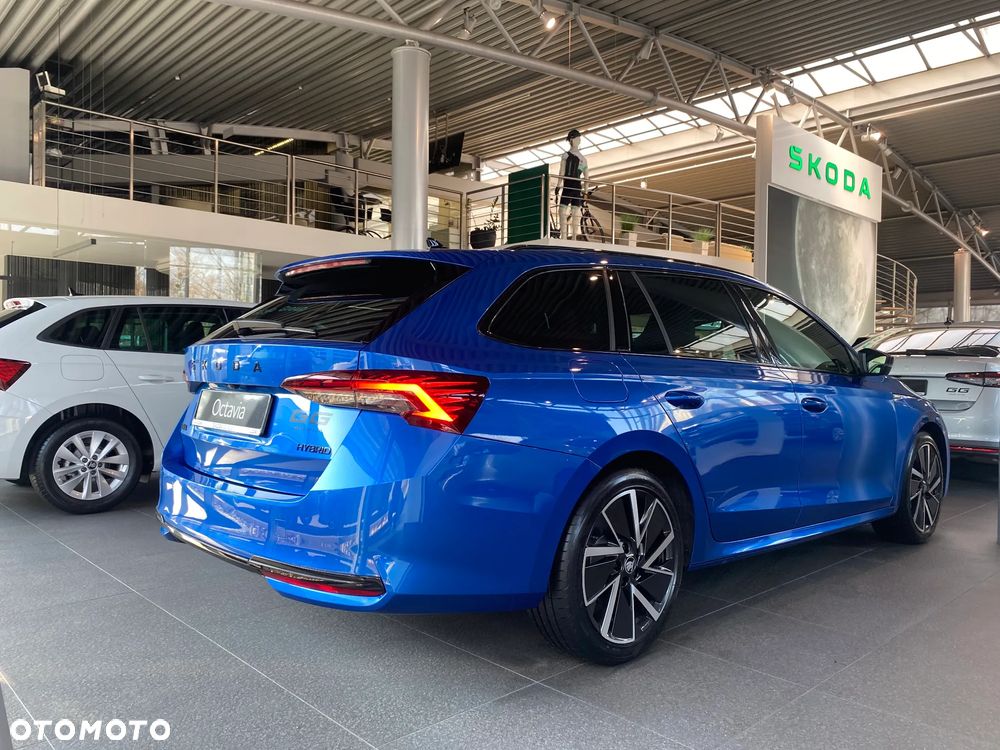 Skoda Octavia - 3