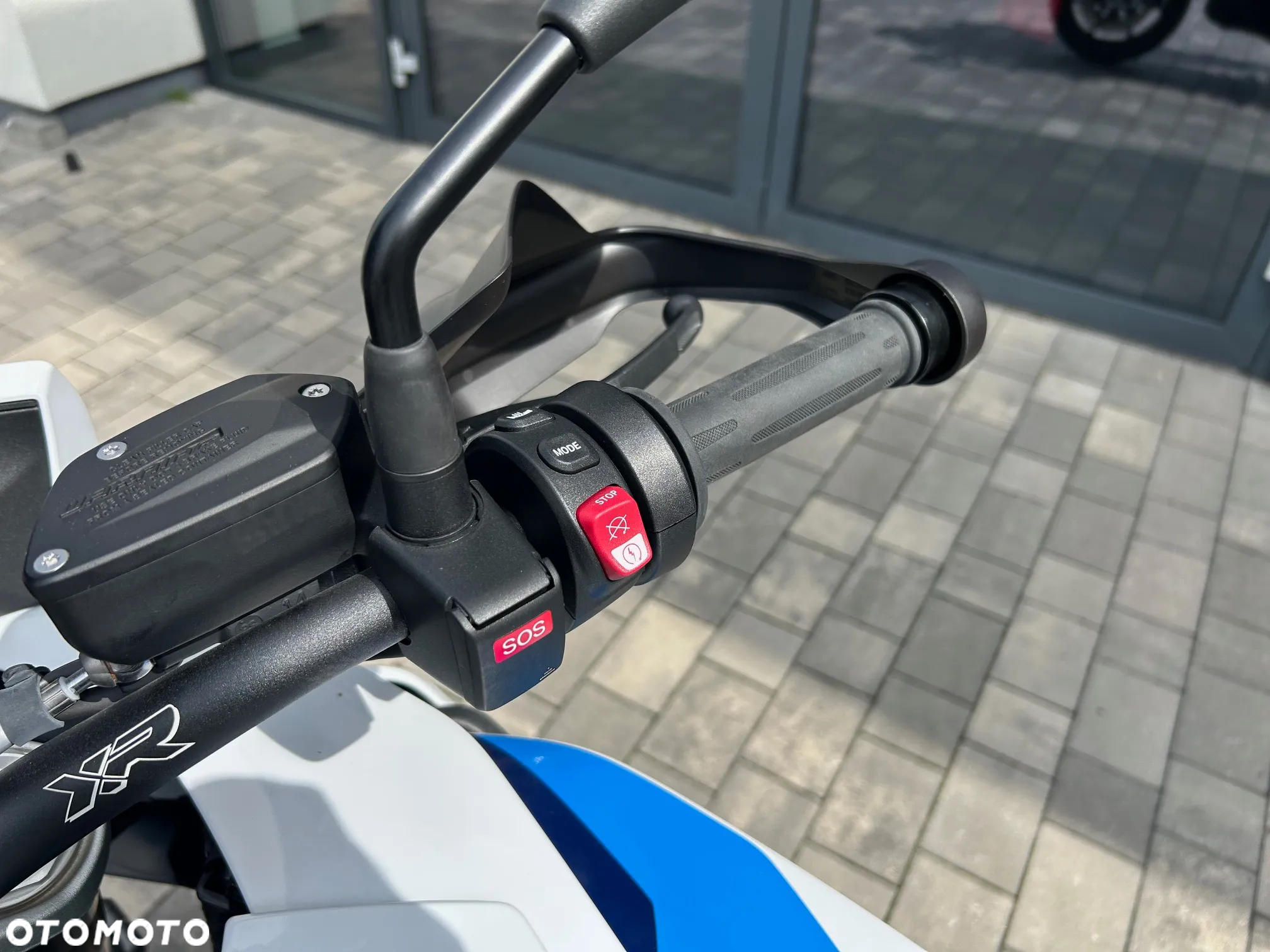 BMW XR - 11