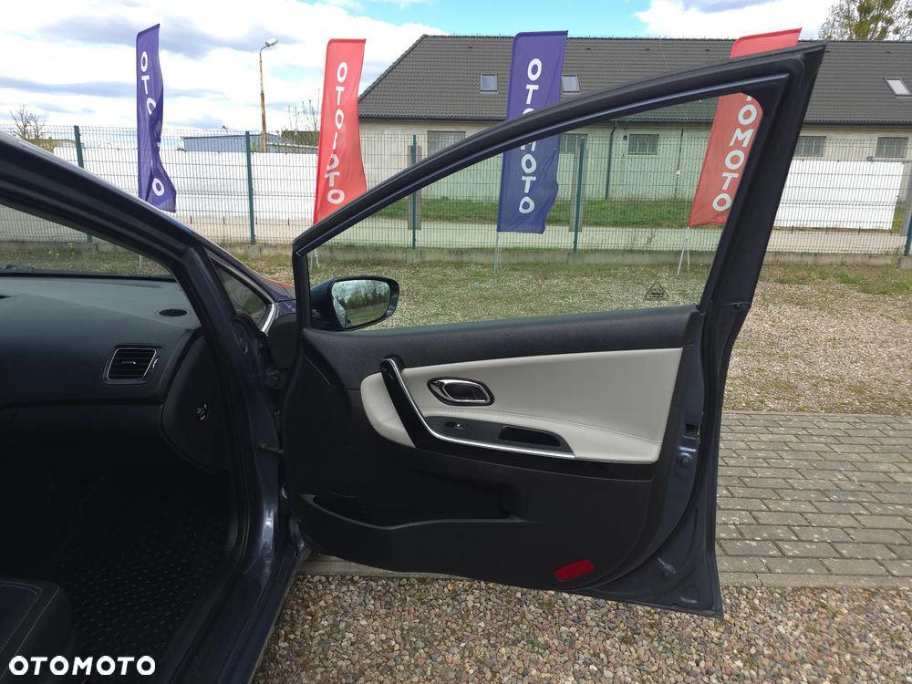 Kia Ceed 1.6 CRDi 128 Vision - 14