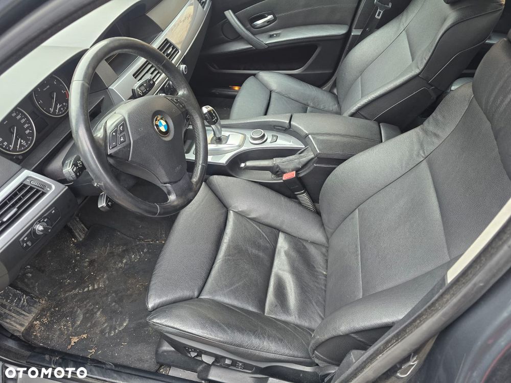 BMW Seria 5 525d Edition Sport - 7