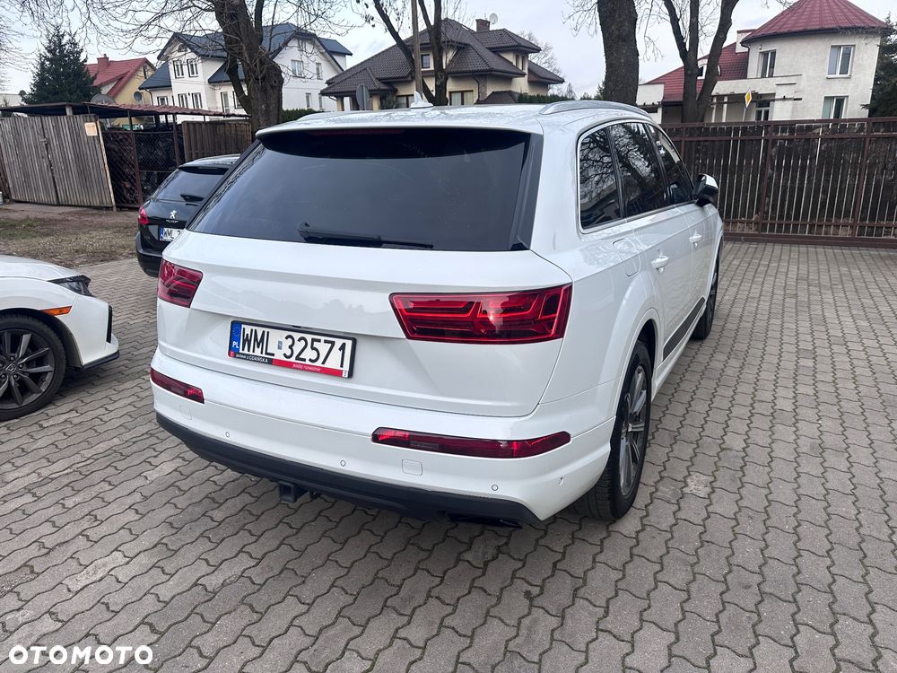 Audi Q7 - 3
