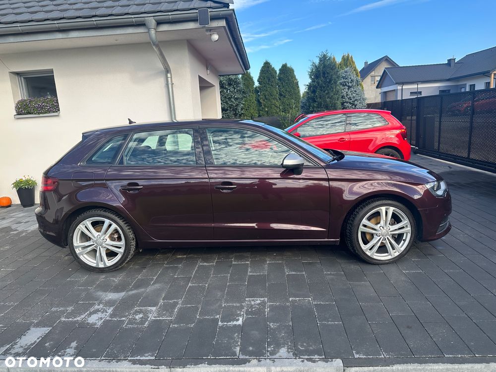 Audi A3 Sportback - 11