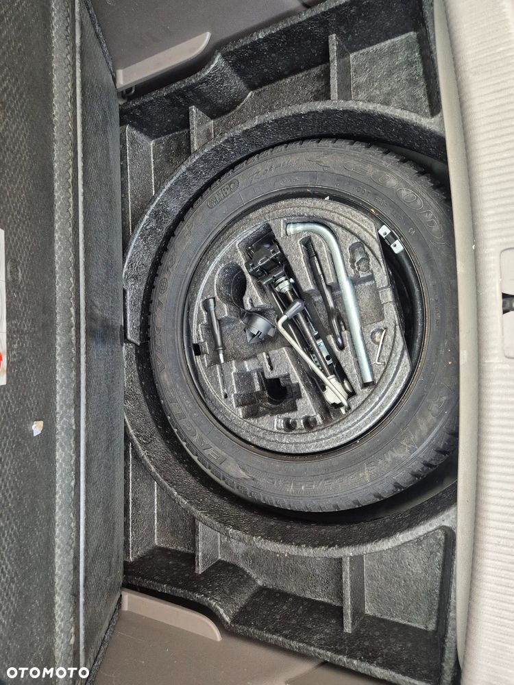 Volkswagen Golf Plus 2.0 TDI DPF DSG Team - 19