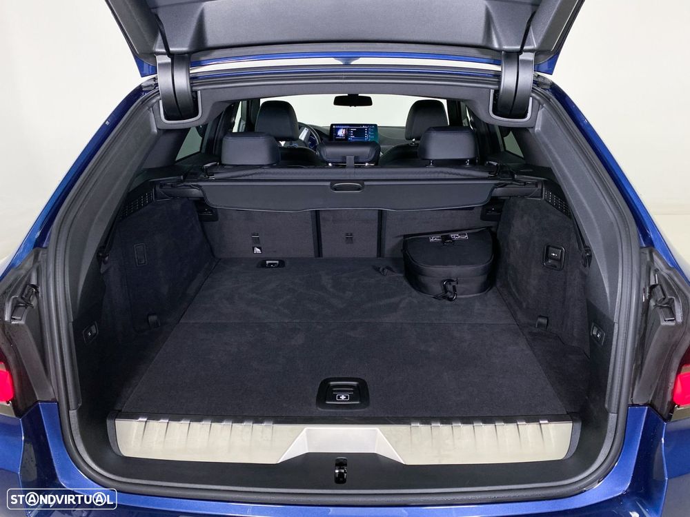 BMW 520 e Pack M - 9