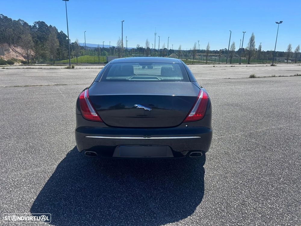 Jaguar XJ 3.0 D V6 Luxury - 2