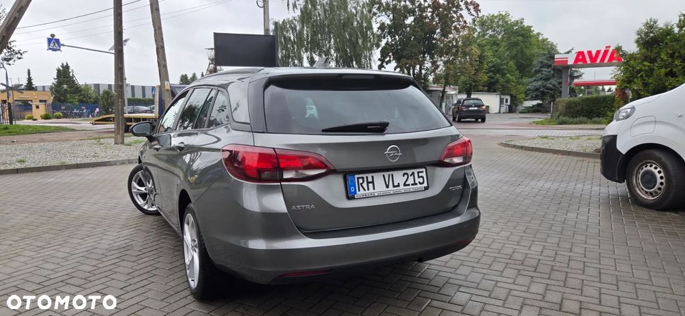 Opel Astra 1.4 Turbo Innovation - 14