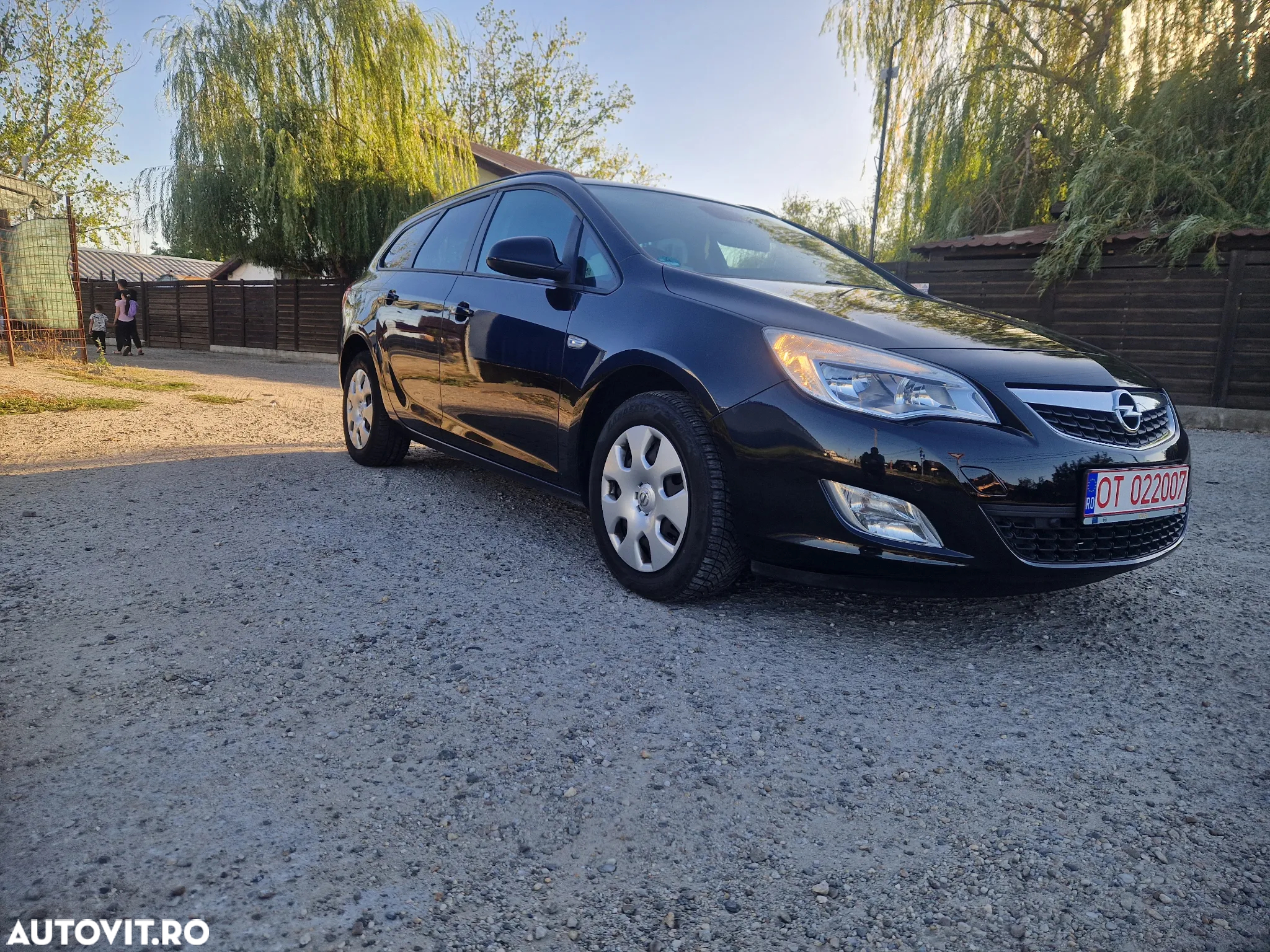 Opel Astra 1.7 CDTI DPF Design Edition - 6