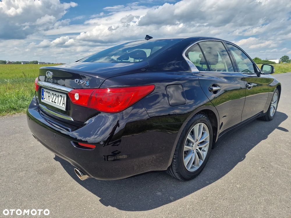 Infiniti Q50 AWD - 17