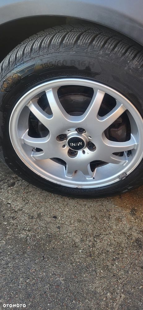 MINI Cooper Standard - 22