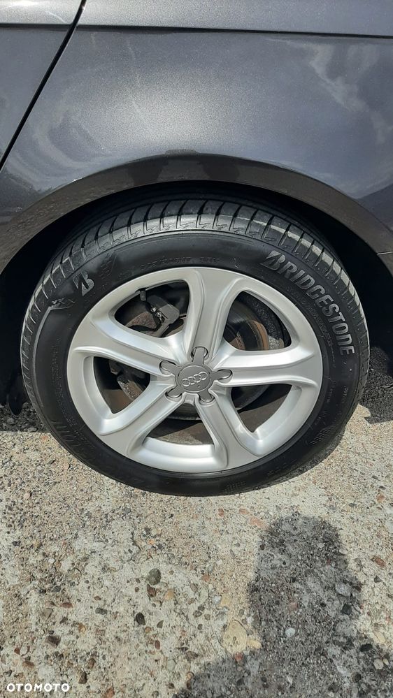 Audi A4 Avant 2.0 TDI DPF clean diesel multitronic Ambiente - 37