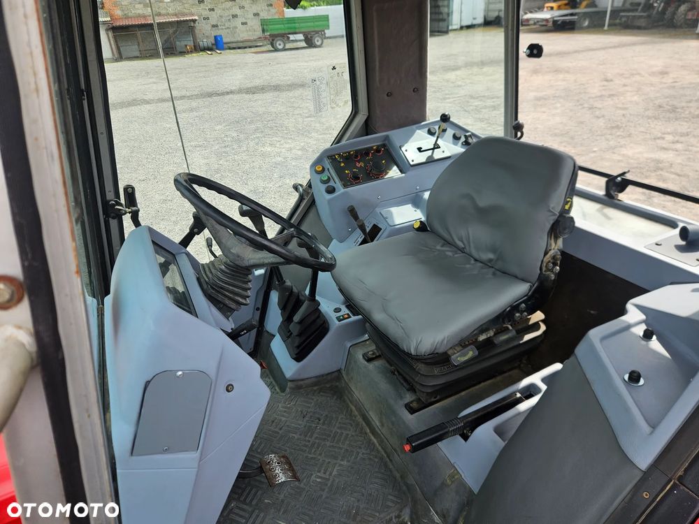 Massey Ferguson 3060 - 6