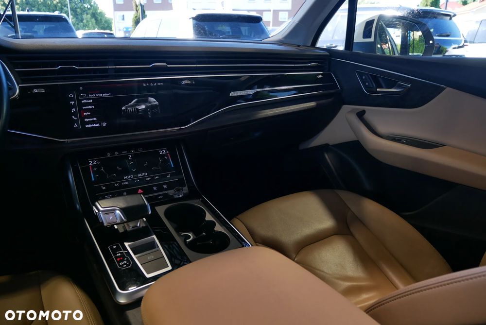 Audi Q7 - 20