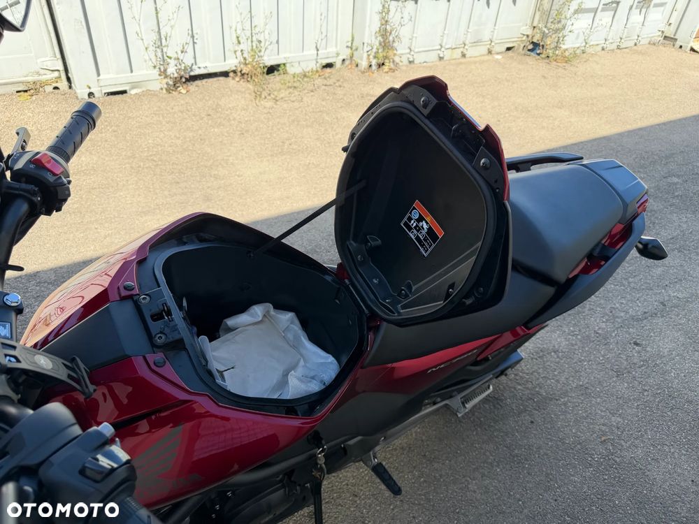 Honda NC - 18