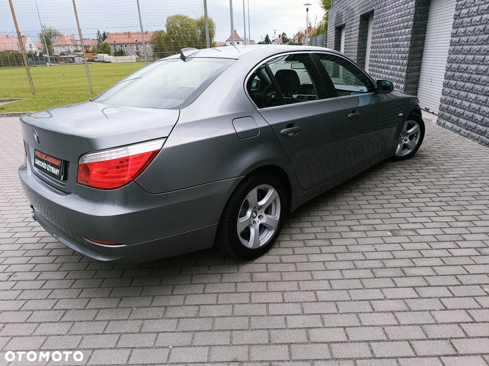 BMW Seria 5 525i - 15