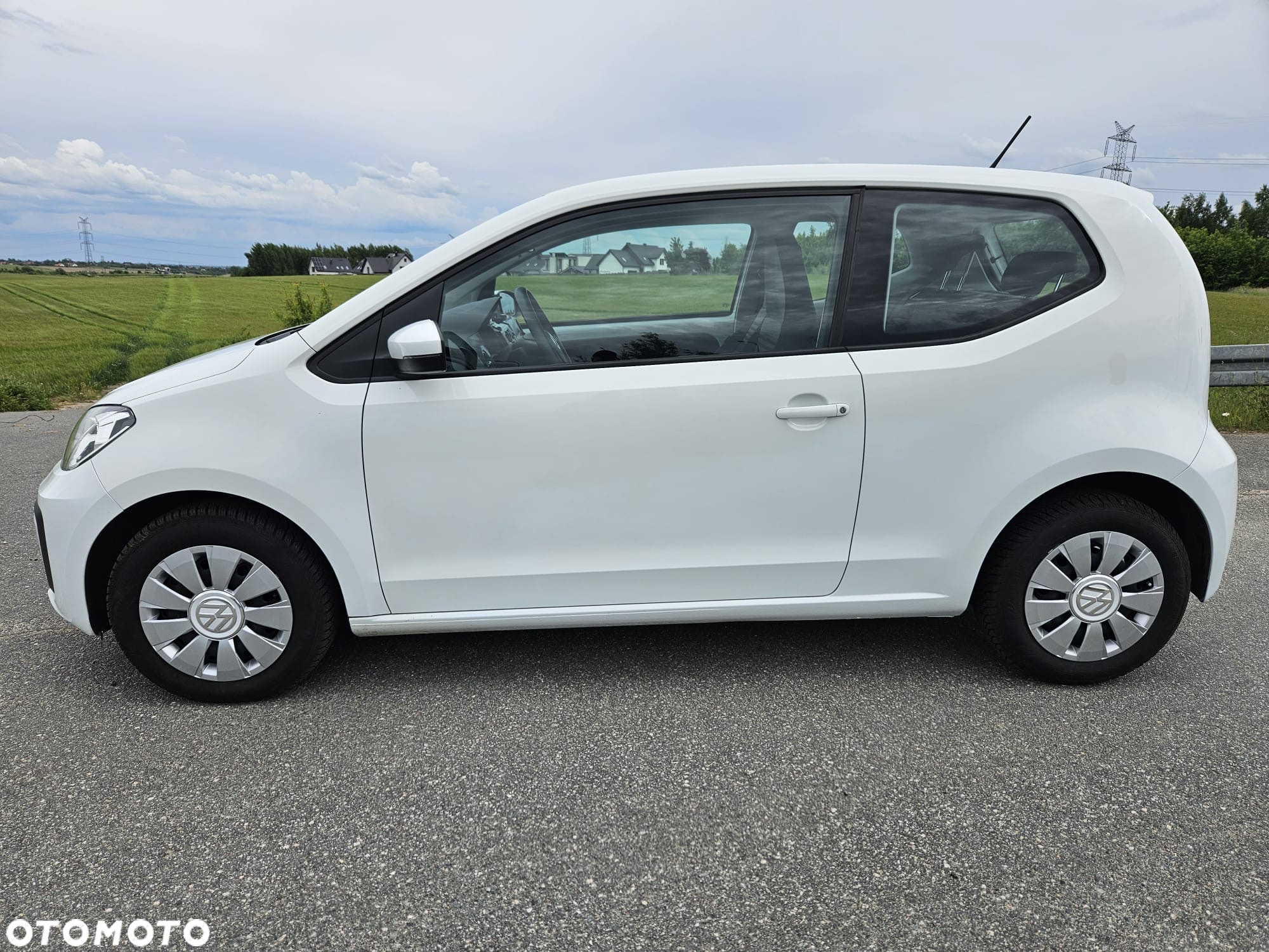 Volkswagen up! - 4
