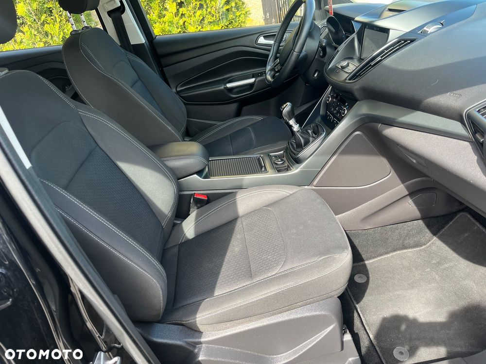 Ford Kuga 1.5 EcoBoost 2x4 Cool & Connect - 20