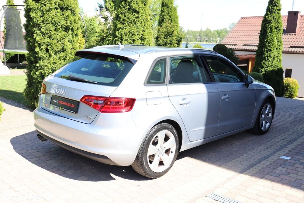 Audi A3 Sportback - 6
