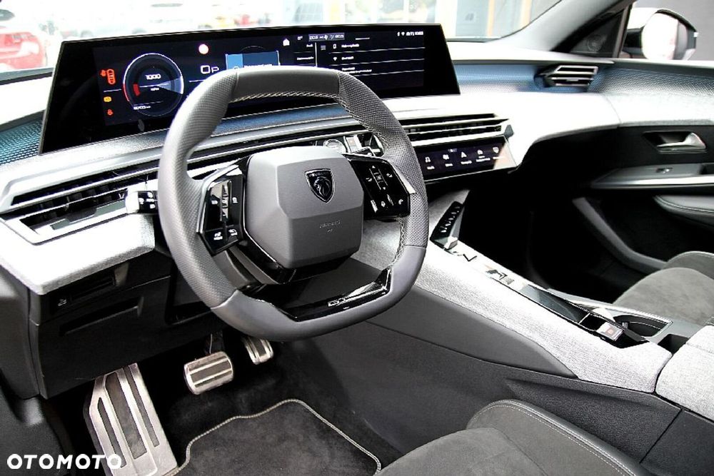 Peugeot 3008 1.2 PureTech mHEV GT S&S e-DCS6 - 5